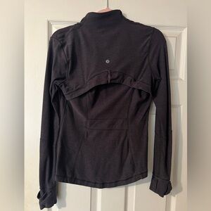 Size 8 lululemon define jacket zip up